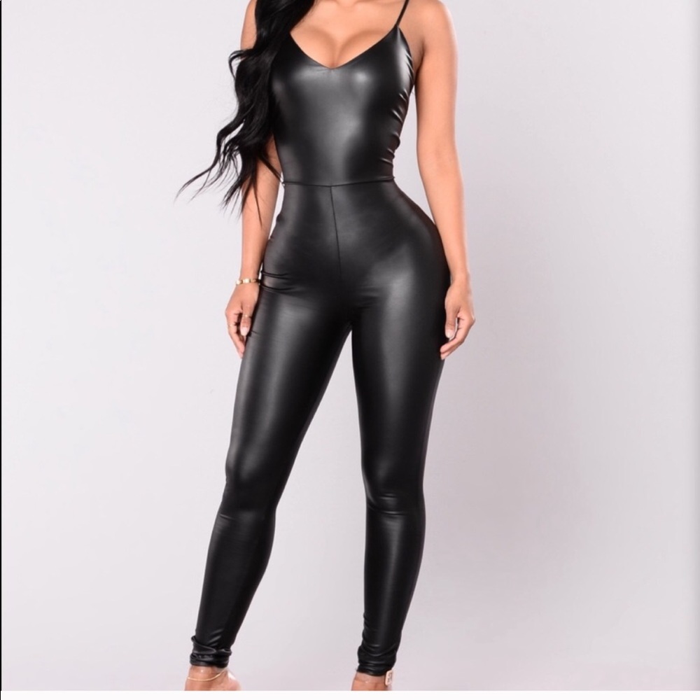 Fashion nova Jumpsuit